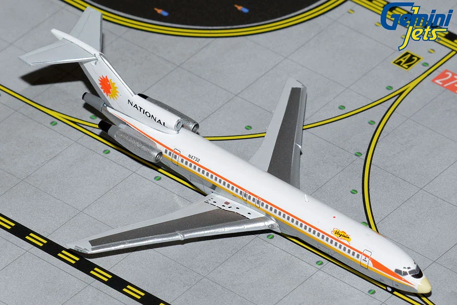 Holiday Gift Guide - Model Aircraft